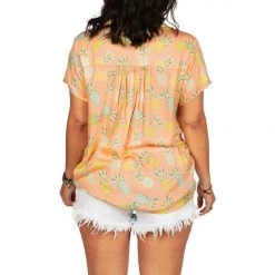 Tipsy Elves Women's Pina Colada Hawaiian Shirt