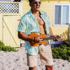 Tipsy Elves Men's Vibrant Vacation Hawaiian Shirt